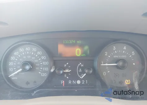 2009 Mercury Grand Marquis Ls (Fleet Only) from USA, damaged, VIN 2MEHM75V99X611467